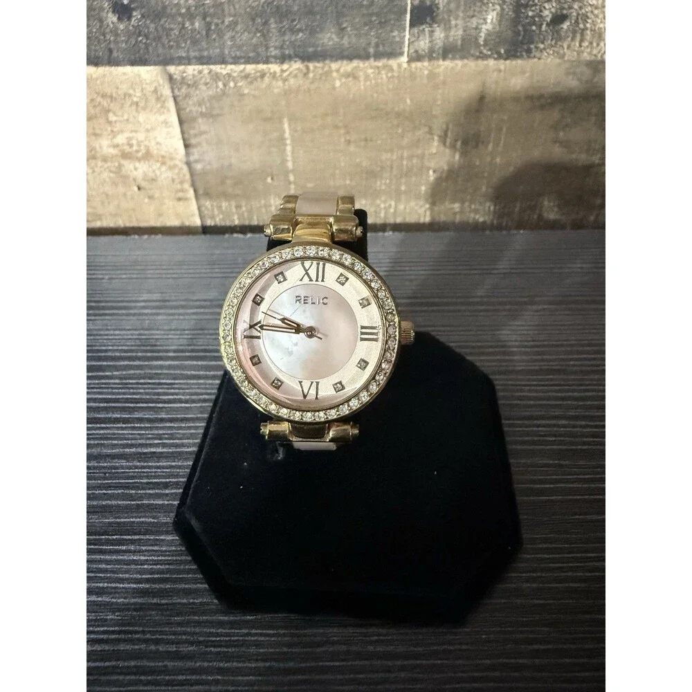 Relic By Fossil Women's Rose Goldtone Bracelet Watch ZR34335 Beautiful Pink